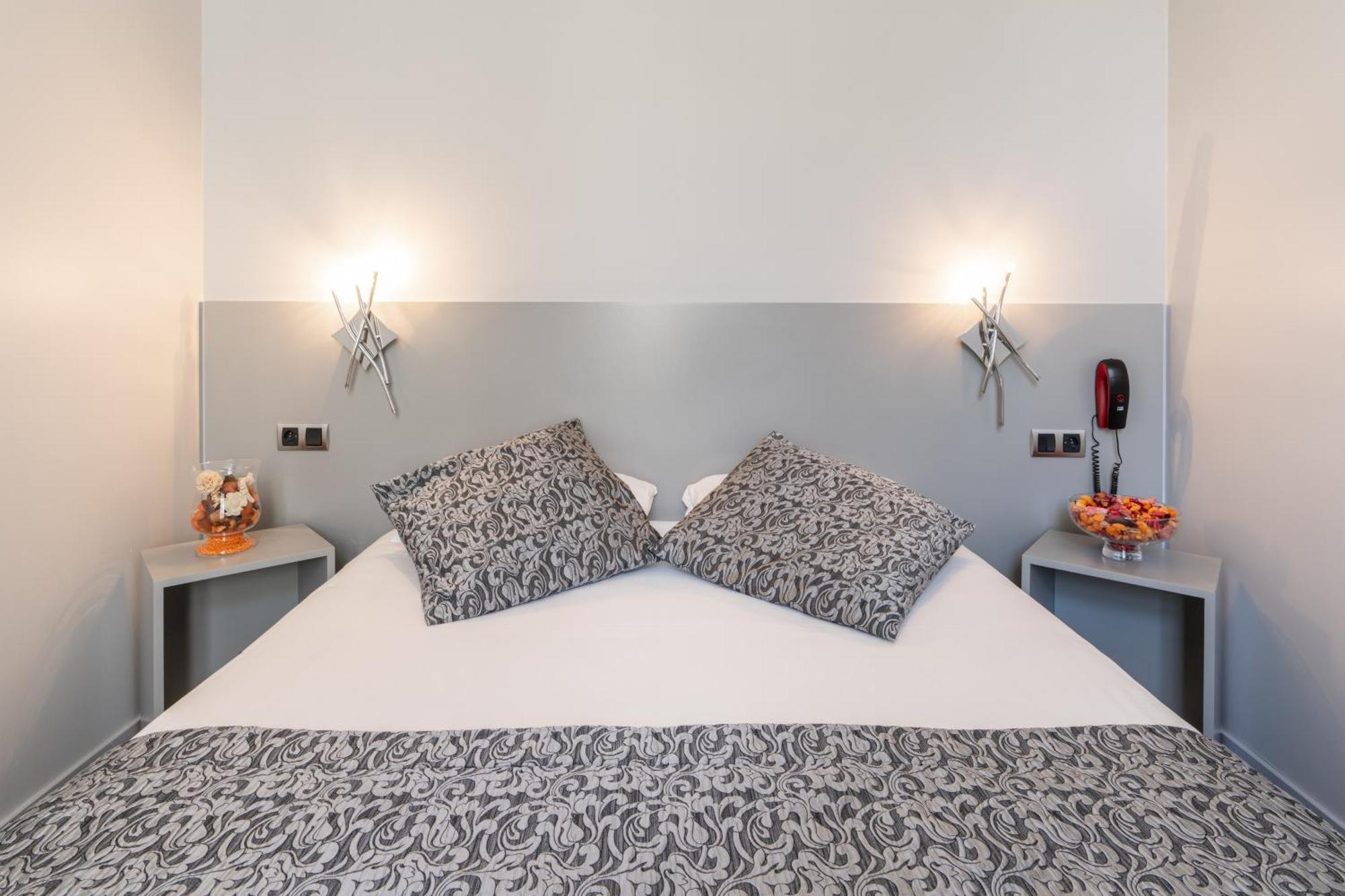 Hotel Des Ducs Alençon Εξωτερικό φωτογραφία