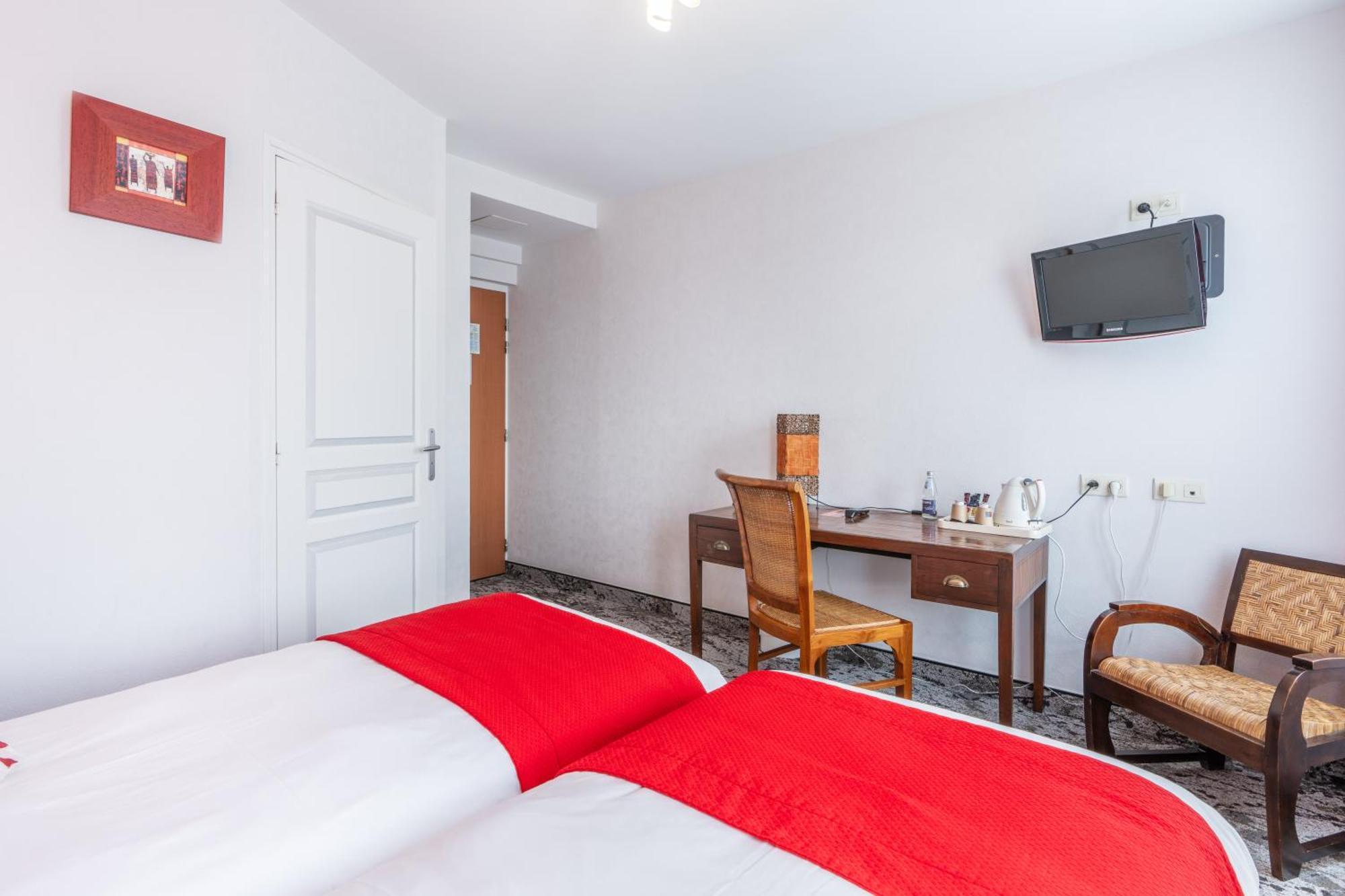 Hotel Des Ducs Alençon Εξωτερικό φωτογραφία