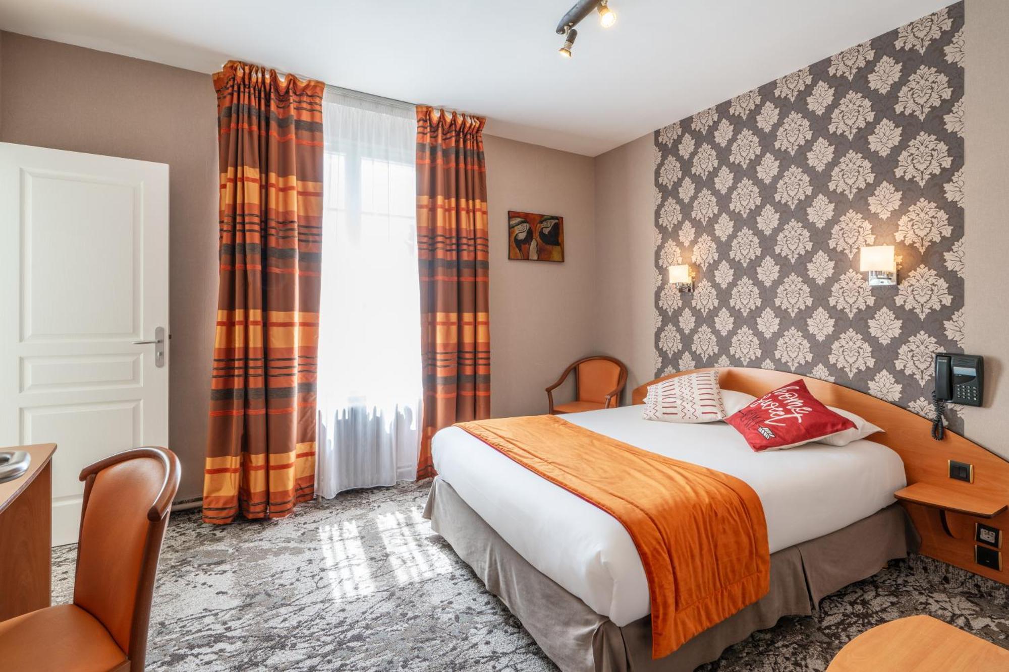 Hotel Des Ducs Alençon Εξωτερικό φωτογραφία