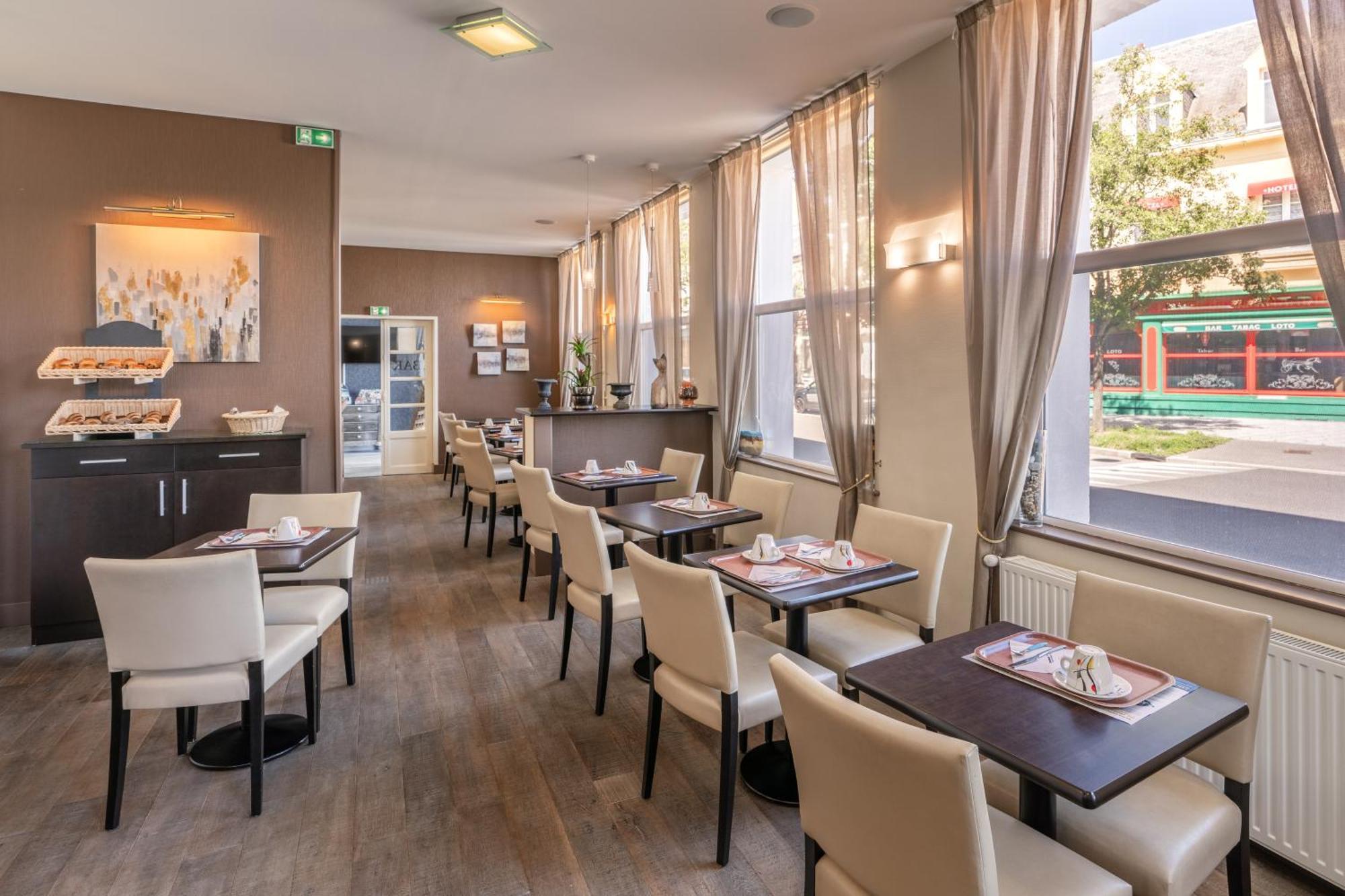 Hotel Des Ducs Alençon Εξωτερικό φωτογραφία